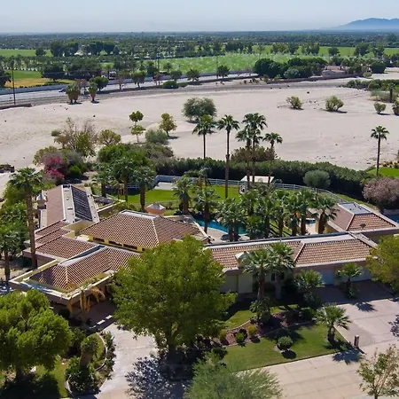 Luxury Laquinta Estate Adjacent To Coachella And Stagecoach Music Festivals Villa